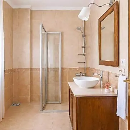 Alayaz Hotel 3*